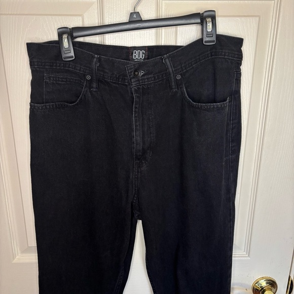 Men’s BDG Dad Slim Tapered Fit BLACK Denim Jeans Size 34x34 - Picture 2 of 9